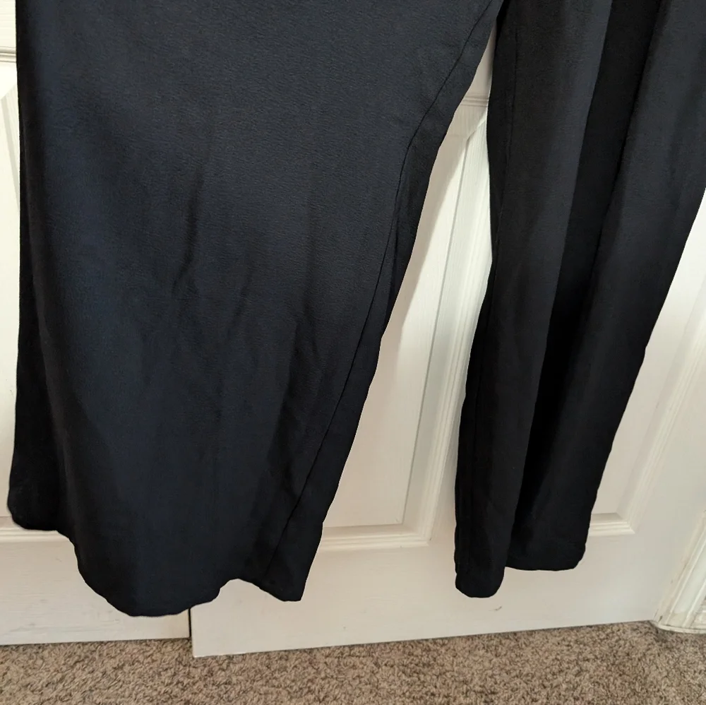 NWT Gianni Bini Spaghetti Strap Jumpsuit Size L - Picture 2 of 10